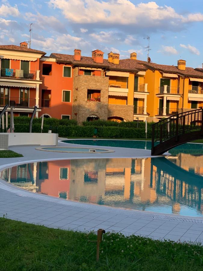 Appartamento Essenza Сирмионе Екстериор снимка